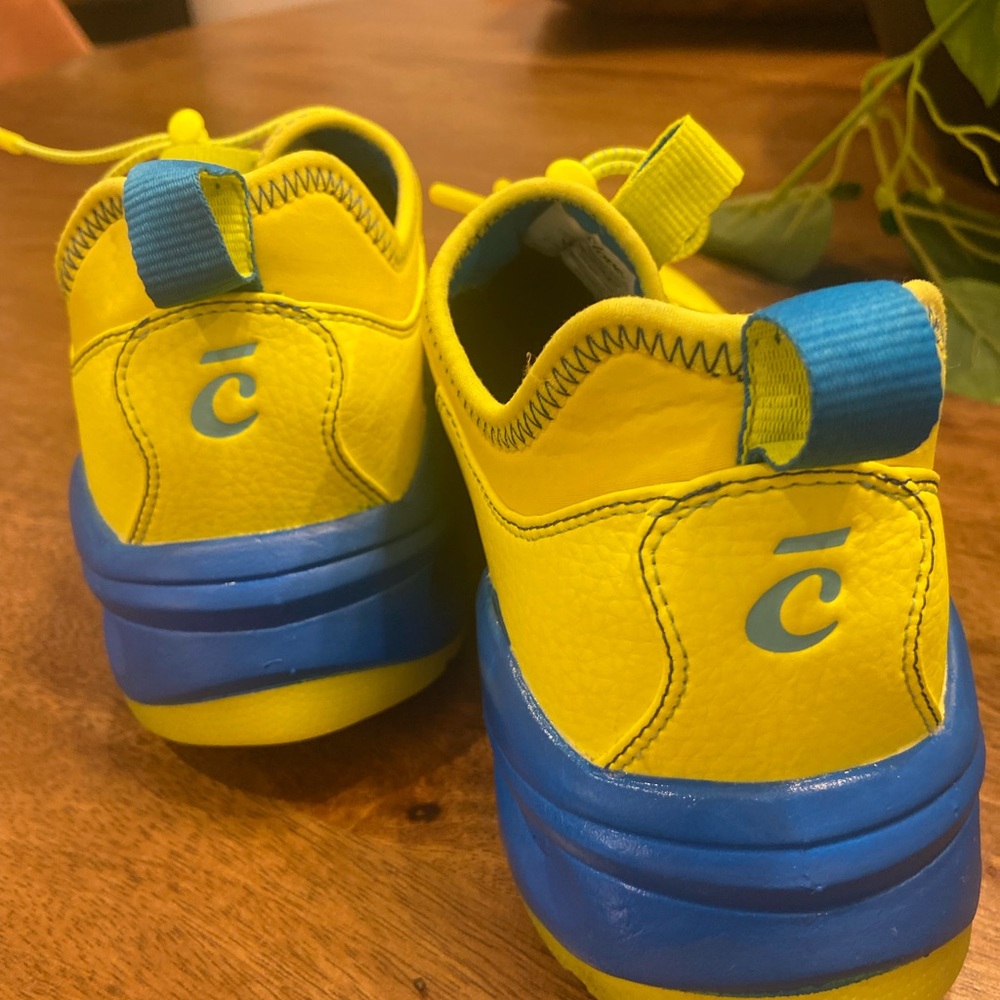 Clove Womens Classic Nursing Shoes Limited Edition Neon Yellow/blue Sz 8.5 - Picture 2 of 6